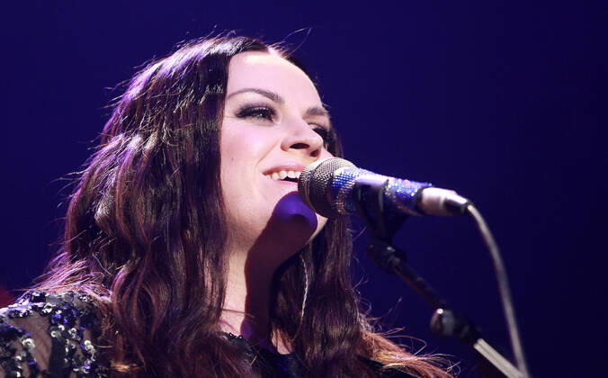 Night of the Proms 2022 13.12.2022, Erfurt, Messehalle, Night of the Proms 2022 Das Antwerp Philharmonic Orchestra und der Chor Fine Fleur unter Leitung der Dirigentin Alexandra Arrieche begleiten die Stars im Bild: Amy Macdonald