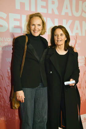 Juliane Köhler und Caroline Link Premiere Was man von hier aus sehen kann Film, Fernsehen Astor Film Lounge im Arri München 10. Dez. 2022