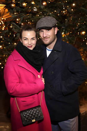 Annika Lau und ihr Ehemann Frederick Lau bei der Roncalli Weihnachtscircus Premiere am 17.12.2022 in Berlin Roncalli Weihnachtscircus Premiere in Berlin