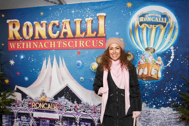 Bilder des Jahres 2022, Entertainment 12 Dezember Entertainment Themen der Woche KW50 Entertainment Bilder des Tages Anastasia Zampounids - Premiere des Roncalli Weihnachtscircus in Berlin am 17.12.2022. Roncalli Weihnachtscircus