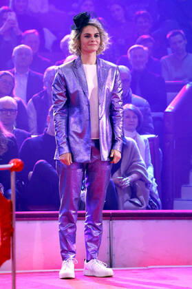 Hazel Brugger bei der Aufzeichnung der SAT.1-Sendung Stars in der Manege im Circus Krone Bau. München, 08.12.2022