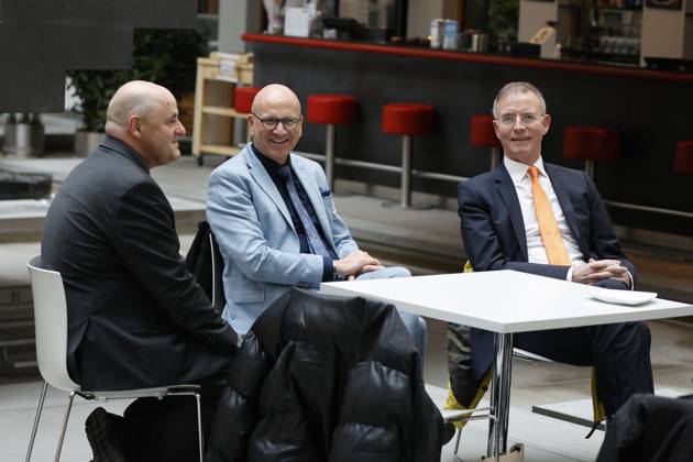 Uwe Brandl, Präsident und Erster Bürgermeister der Stadt Abensberg, Dr. Gerd Landsberg, Geschäftsführendes Präsidialmitglied, Deutschland, Berlin, Bundespressekonferenz, Thema: Rückblick 2022 Ausblick 2023 des Deutschen Städte- und Gemeindebundes (DStGB)