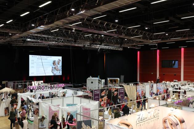 Impressionen der Hochzeits und Festmesse 2023 in der Siegerlandhalle Messe zum Thema Hochzeit und Fest am 14.01.2023 in Siegen Deutschland. Nur Redaktionelle Nutzung