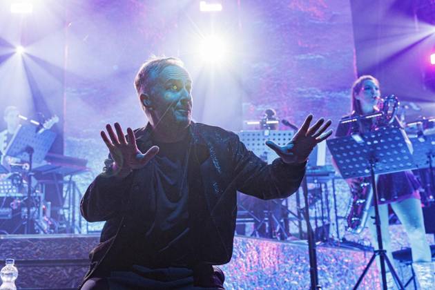 Jan Böhmermann und das Rundfunk-Tanzorchester Ehrenfeld Copyright: RolandxMagunia