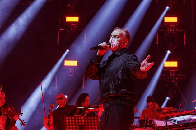 Jan Böhmermann und das Rundfunk-Tanzorchester Ehrenfeld Copyright: RolandxMagunia