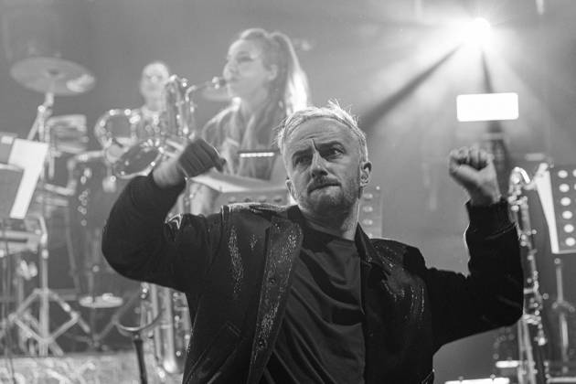 Jan Böhmermann und das Rundfunk-Tanzorchester Ehrenfeld Copyright: RolandxMagunia