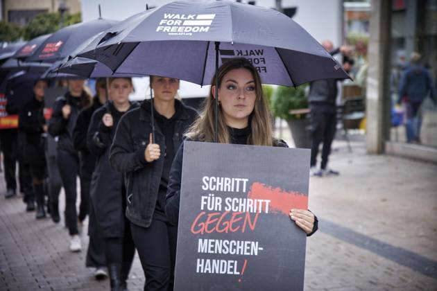 Walk for freedom Copyright: DirkxA.xFriedrich