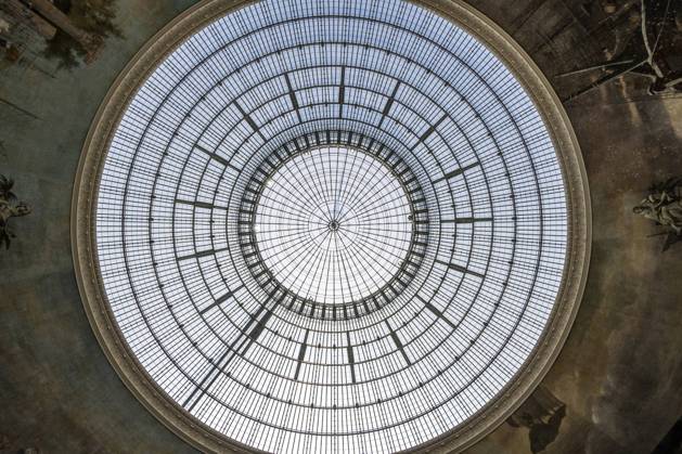 RECORD DATE NOT STATED Paris (France): building of the Bourse de commerce (Commodities Exchange) and the Pinault Collection Paris (France): building of the Bourse de commerce (Commodities Exchange) The Pinault collection in the former Commodity Exchange building renovated and converted into a Parisian museum housing Francois Pinault s private collection of contemporary art. Overview of the dome, its glass wall and the mural painting. Building renovated and converted into a museum by Japanese architect Tadao Ando (TAAA, Tadao Ando Architect & Associates), NeM Niney & Marca Architects, Pierre-Antoine Gatier & Setec Batiment (For Press and Edition) Ile de France; Paris 75 Ile-de-France Europe; Western Europe; France Copyright: xYvergniauxxJ Andia.frx 399911