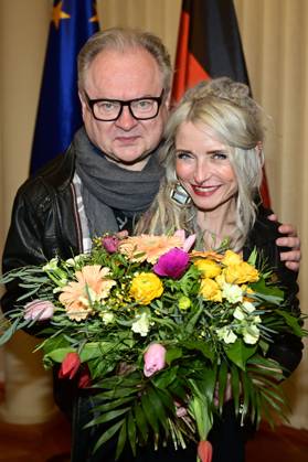 Heinz Rudolf Kunze und Sarah Lesch bei der Verleihung des Lessing-Preises 2023 des Freistaates Sachsen im Rathaus. Kamenz, 21.01.2023