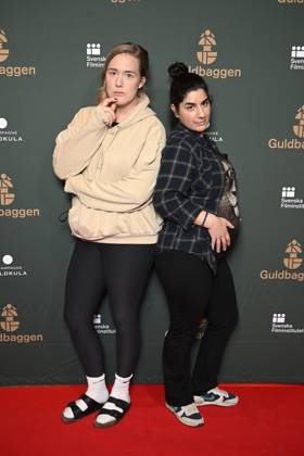 STOCKHOLM 20230123 Moa Lundqvist and Dilan Apak arrive on the red carpet at the Guldbaggegala at Circus in Stockholm STOCKHOLMK SWEDEN x10040x,  Copyright: xAndersxWiklund TTx GULDBAGGEN 2023 TTABB0000000000154528