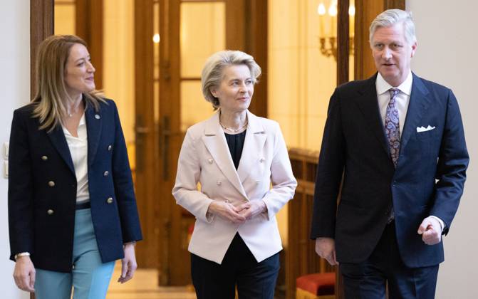 European Parliament chairwoman Roberta Metsola, European Commission president Ursula Von der Leyen and King Philippe - Filip of Belgium pictured at an audience with the King, ahead of the New Year s reception organized by the Royal Family at the Royal Palace in Brussels for the heads of the European institutions and the diplomats and chiefs of mission (ambassadors and consuls) accredited to the European institutions, Tuesday 24 January 2023. BENOITxDOPPAGNE 58697872