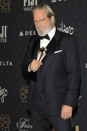 January 15, 2023, Century City, CA, USA: LOS ANGELES - JAN 15: Jeff Bridges at 2023 Critics Choice Press Room at the Fairmont Century Plaza on January 15, 2023 in Century City, CA Century City USA - ZUMAb170 20230115_zap_b170_139 Copyright: xKayxBlakex