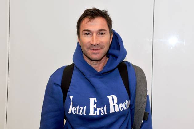 RTL - Dschungelcamp 2023. Lucas Cordalis anläßlich der Ankunft der Kandidaten der RTL - Sendung Ich bin ein Star - holt mich hier raus vom Dschungel-Camp 2023 in Australien am 01.02.2023 auf dem Flughafen Frankfurt Main. 20230201MWI57071