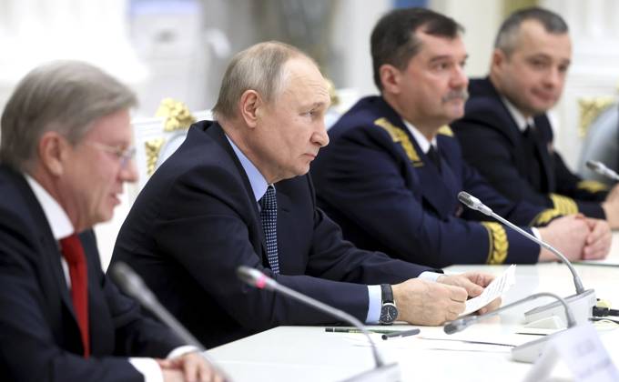 February 9, 2023, Moscow, Moscow Oblast, Russia: Russian President Vladimir Putin chairs a meeting with representatives of the professional aviation community to mark the 100th anniversary of domestic civil aviation at the State Kremlin Palace, February 9, 2023 in Moscow, Russia. Moscow Russia - ZUMAp138 20230209_zaa_p138_034 Copyright: xMikhailxMetzel KremlinxPoolx