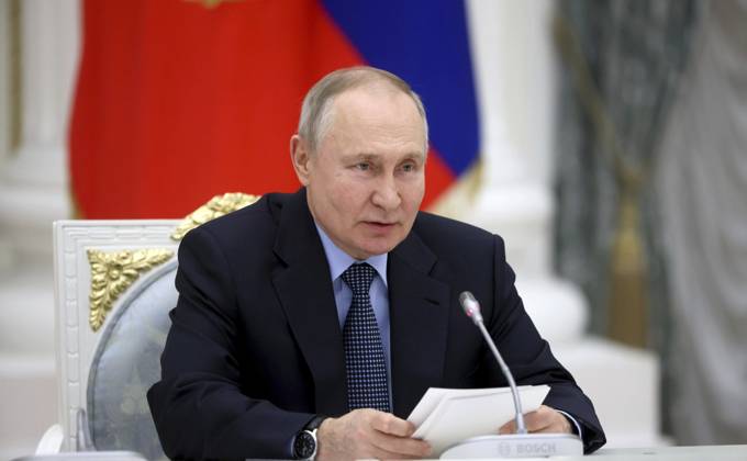 February 9, 2023, Moscow, Moscow Oblast, Russia: Russian President Vladimir Putin chairs a meeting with representatives of the professional aviation community to mark the 100th anniversary of domestic civil aviation at the State Kremlin Palace, February 9, 2023 in Moscow, Russia. Moscow Russia - ZUMAp138 20230209_zaa_p138_042 Copyright: xMikhailxMetzel KremlinxPoolx