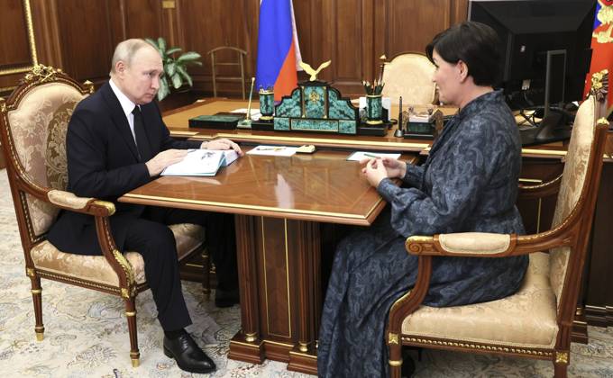 February 9, 2023, Moscow, Moscow Oblast, Russia: Russian President Vladimir Putin holds a face-to-face meeting with ASI Director General Svetlana Chupsheva at the Kremlin, February 9, 2023 in Moscow, Russia. Moscow Russia - ZUMAp138 20230209_zaa_p138_089 Copyright: xMikhailxMetzel KremlinxPoolx