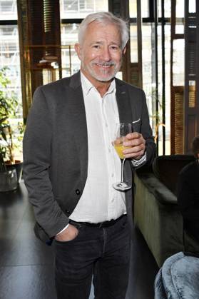 Gerry Hungbauer bei der Verleihung des Blaue Blume Award 2023 im The Reed. Berlin, 15.02.2023