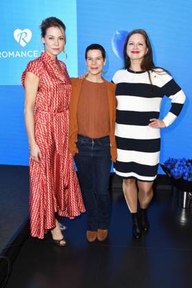 Jessica Ginkel, Anne Düe und Josephine Schmidt bei der Verleihung des Blaue Blume Award 2023 im The Reed. Berlin, 15.02.2023