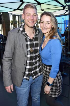 Hannes Schmid und Luisa Wietzorek bei der Verleihung des Blaue Blume Award 2023 im The Reed. Berlin, 15.02.2023