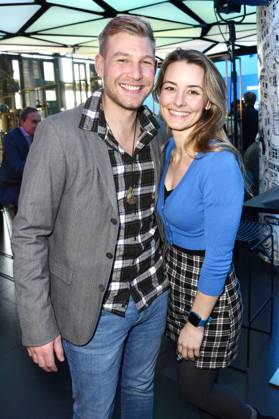 Hannes Schmid und Luisa Wietzorek bei der Verleihung des Blaue Blume Award 2023 im The Reed. Berlin, 15.02.2023
