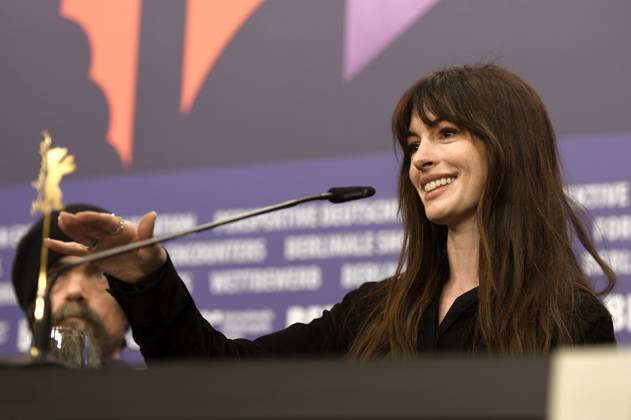 Entertainment Bilder des Tages Anne Hathaway bei der Pressekonferenz zum Kinofilm She Came to Me auf der Berlinale 2023 73. Internationale Filmfestspiele Berlin im Hotel Grand Hyatt. Berlin, 16.02.2023