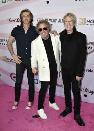 Bilder des Jahres 2023, Entertainment 02 Februar Entertainment Themen der Woche KW07 Entertainment Bilder des Tages LAS VEGAS, NV - FEBRUARY 18: Rick Springfield, Sammy Hagar and Kevin Cronin at Keep Memory Alive s 26th Annual Power of Love Gala at the MGM Grand Garden Arena in Las Vegas, Nevada on February 18, 2023. Copyright: xDeeCeexCarterx