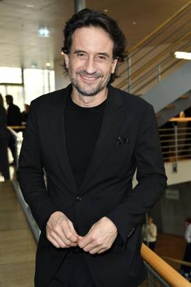 Oliver Mommsen bei der Verleihung des Preises der deutschen Filmkritik 2023 in der Akademie der Künste. Berlin, 19.02.2023