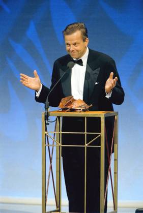 Archive 990208 Arets 1999 Guldbaggegala took place at the Royal Opera House in Stockholm Swedish actors, film producers and other professionals in Swedish film were awarded a Goldbag for their achievements in 1998 The picture shows actor Krister Henriksson accepting his award in the category of best  Copyright: xTobiasxRöstlundx KRISTER HENRIKSSON