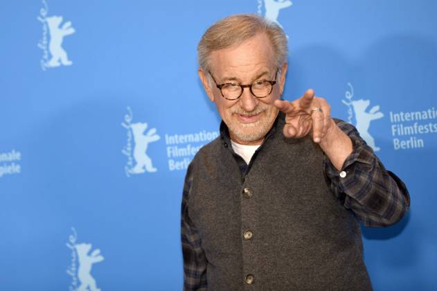 Bilder des Jahres 2023, Entertainment 02 Februar Entertainment Themen der Woche KW08 Entertainment Bilder des Tages Steven Spielberg beim Photocall zur Verleihung des Goldenen Ehrenbären auf der Berlinale 2023 73. Internationale Filmfestspiele Berlin im Hotel Grand Hyatt. Berlin, 21.02.2023