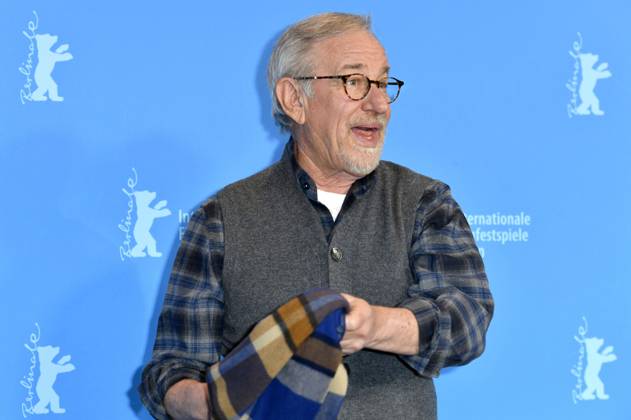 Steven Spielberg beim Photocall zur Verleihung des Goldenen Ehrenbären auf der Berlinale 2023 73. Internationale Filmfestspiele Berlin im Hotel Grand Hyatt. Berlin, 21.02.2023
