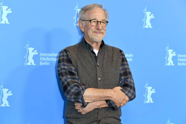 Steven Spielberg beim Photocall zur Verleihung des Goldenen Ehrenbären auf der Berlinale 2023 73. Internationale Filmfestspiele Berlin im Hotel Grand Hyatt. Berlin, 21.02.2023