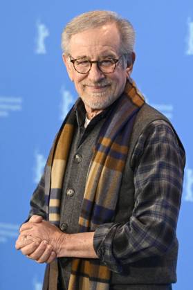 Steven Spielberg beim Photocall zur Verleihung des Goldenen Ehrenbären auf der Berlinale 2023 73. Internationale Filmfestspiele Berlin im Hotel Grand Hyatt. Berlin, 21.02.2023
