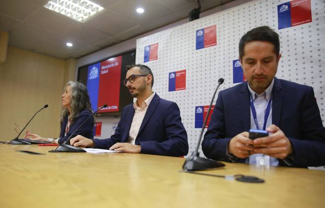 Santiago 22 February 2023 The Undersecretary of Public Health, Cristobal Cuadrado, together with the Superintendent of Social Security, Pamela Gana and the Director of the National COMPIN Department, Javier Errazuriz, deliver details of the Control Plan to address the sale of Medical Licenses Juan Eduardo Lopez Aton Chile, SANTIAGO CHILE Aton 684054 Copyright: JUANxEDUARDOxLOPEZ ATONxCHILE