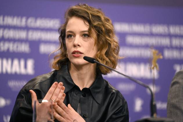 Paula Beer bei der Pressekonferenz zum Kinofilm Roter Himmel Afire auf der Berlinale 2023 73. Internationale Filmfestspiele Berlin im Hotel Grand Hyatt. Berlin, 22.02.2023