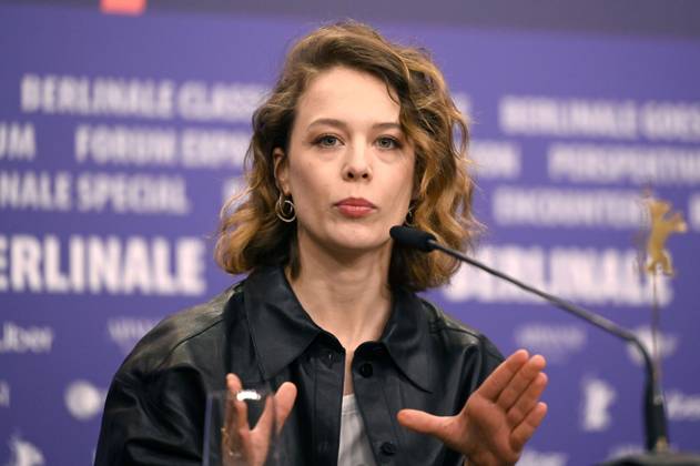 Paula Beer bei der Pressekonferenz zum Kinofilm Roter Himmel Afire auf der Berlinale 2023 73. Internationale Filmfestspiele Berlin im Hotel Grand Hyatt. Berlin, 22.02.2023