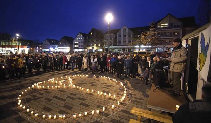 Bilder des Jahres 2023, News 02 Februar News Themen der Woche KW08 Solidaritätskundgebung für die Ukraine Copyright: GerdxHermann