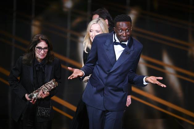 Lea Drucker et Ahmed Sylla Cesar du meilleur Costume - Gigi Lepage - Simone, le voyage du siecle CELEBRITES : 48e Ceremonie des Cesar - 24 02 2023 JBAutissier Panoramic 