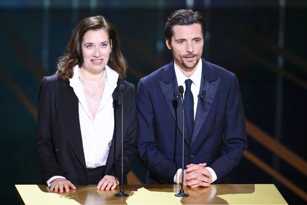Emmanuelle Devos et Raphael Personnaz CELEBRITES : 48e Ceremonie des Cesar - 24 02 2023 JBAutissier Panoramic 