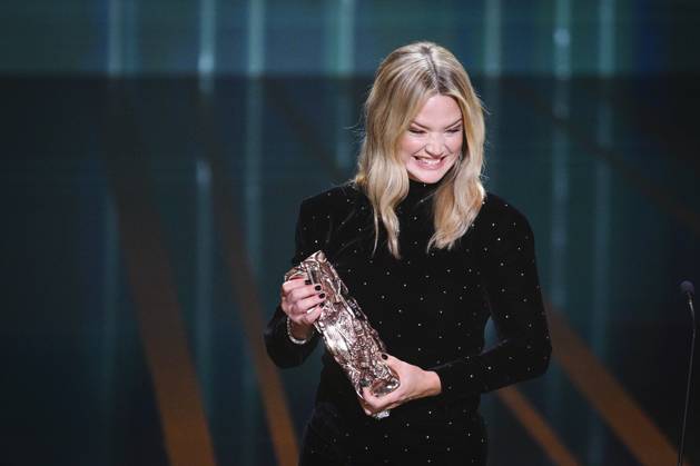 Cesar de la meilleure Actrice - Virginie Efira Revoir Paris CELEBRITES : 48e Ceremonie des Cesar - 24 02 2023 JBAutissier Panoramic 