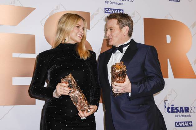 Virginie Efira, Cesar de la meilleure actrice et Benoit Magimel, Cesar du meilleur acteur - 48e ceremonie des Cesar a l Olympia, Paris, France, le 25 02 2023. 288994 2023-02-25 Ile de France Paris France  Copyright: xThierryxStefanopoulos MPPx STAR_288994_076