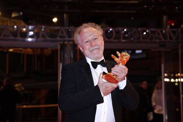 Nicolas Philibert, der franzoesische Regisseur und GoldenerBaerGewinner beim Fototermin am Berlinale Palast vom International Film Festival Berlinale am 25.02.2023 in Berlin Berlinale 2023- Gewinner Photo Call