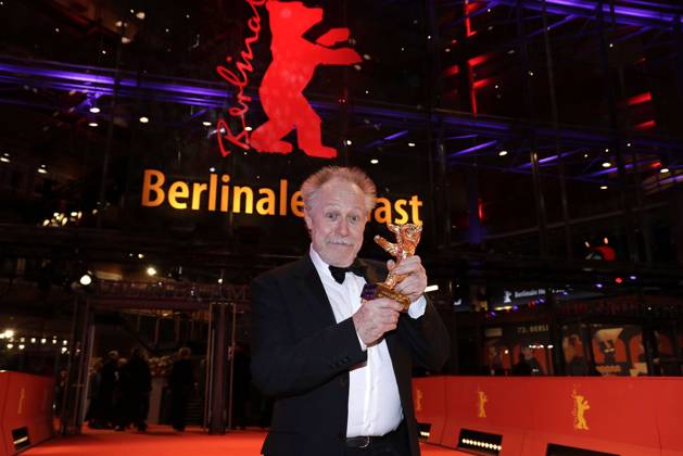 Nicolas Philibert, der franzoesische Regisseur und GoldenerBaerGewinner beim Fototermin am Berlinale Palast vom International Film Festival Berlinale am 25.02.2023 in Berlin Berlinale 2023- Gewinner Photo Call
