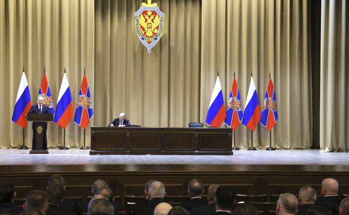 February 28, 2023, Moscow, Moscow Oblast, Russia: Russian President Vladimir Putin, left, delivers remark at the annual meeting of the Federal Security Service Board as FSB Director Alexander Bortnikov, right, looks on, February 28, 2023 in Moscow, Russia. Moscow Russia - ZUMAp138 20230228_zaa_p138_004 Copyright: xGavriilxGrigorov KremlinxPoolx