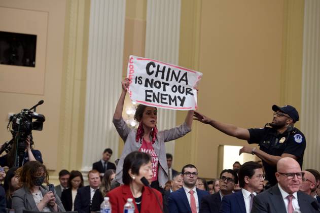 News Bilder des Tages February 28, 2023, Washington, District of Columbia, USA: A protestor is removed from the room as Lieutenant General H.R. McMaster (Ret.), Senior Fellow, Hoover Institution, on behalf of Stanford University, appears before the United States House Select Committee on the Strategic Competition Between the United States and the Chinese Communist Party hearing The Chinese Communist Party™s Threat to America in the Canon House Office Building on Capitol Hill in Washington, DC, Tuesday, February 28, 2023 Washington USA - ZUMAs152 20230228_zaa_s152_080 Copyright: xRodxLamkeyx