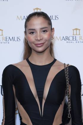 March 8, 2023, Beverly Hills, California, USA: BEVERLY HILLS, CA - MAR 8, 2023: Isabella Bond at the Remus Pre Award Tea Time at The Beverly Hills Hotel. Beverly Hills USA - ZUMAg107 20230308_zep_g107_048 Copyright: xNinaxPrommerx