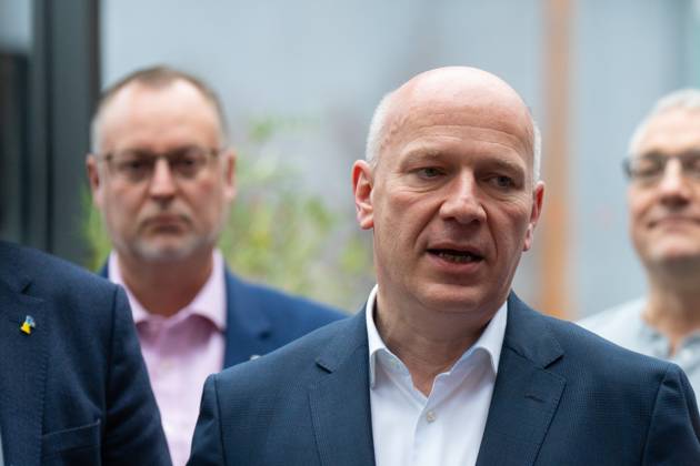 Koalitionsverhandlungen, Kai Wegner, CDU, Landesvorsitzender Franziska Giffey, SPD, Regierende Bürgermeisterin von Berlin, Stefan Evers, CDU, Kai Wegner, CDU, Landesvorsitzender der CDU Berlin, Raed Saleh, SPD, Vorsitzender der SPD Berlin, Koalitionsverhandlungen zwischen CDU und SPD Berlin Berlin GER
