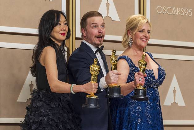 (L-R) Judy Chin, Adrien Morot and Annemarie Bradley pose with their Oscars for Best Makeup and Hairstyling for the film The Whale , in the press room of the 95th edition of the Academy Awards ceremony, at the Dolby Theater in Hollywood, USA, 12 March 2023. 95th edition of the Academy Awards in Hollywood !ACHTUNG: NUR REDAKTIONELLE NUTZUNG!  Copyright: xArmandoxArorizox AME1938 20230313-5738d074e0f0ab3f4b20b7621565790ce650ec90