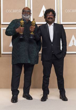 M. M. Keeravani and Chandrabose pose with their Oscars for Best Original Song Naatu Naatu from the movie RRR in the press room of the 95th edition of the Academy Awards ceremony, at the Dolby Theater in Hollywood, USA, 12 March 2023. 95th edition of the Academy Awards in Hollywood !ACHTUNG: NUR REDAKTIONELLE NUTZUNG!  Copyright: xArmandoxArorizox AME1982 20230313-6480f5566ba53d55cc25a03d1d12bc6431b8a28b
