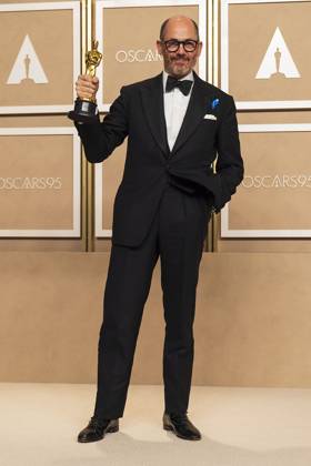 The German Edward Berger poses with his Oscar for Best International Feature Film with All Quiet on the Western Front , in the press room of the 95th edition of the Academy Awards ceremony, at the Dolby Theater in Hollywood, USA, 12 March 2023. 95th edition of the Academy Awards in Hollywood !ACHTUNG: NUR REDAKTIONELLE NUTZUNG!  Copyright: xArmandoxArorizox AME1983 20230313-139fae2c498619a68970f17639e0f9e97cb08a36