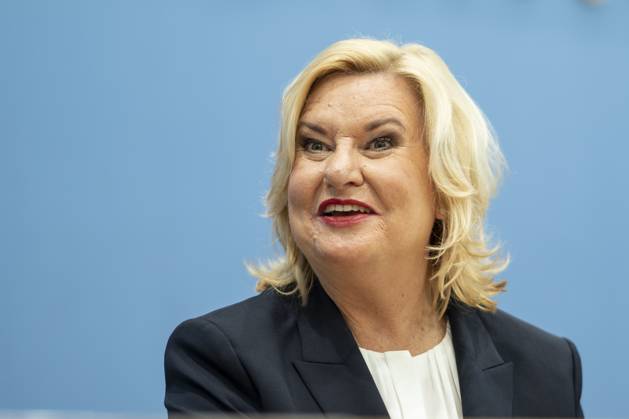 Bundespressekonferenz in Berlin - Vorstellung Jahresbericht 2022 der Wehrbeauftragten des Deutschen Bundestags Eva Högl ;Bundespressekonferenz in Berlin - Vorstellung Jahresbericht 2022 der Wehrbeauftragten des Deutschen Bundestags Eva Högl , Berlin Berlin Deutschland Haus der Bundespressekonferenz